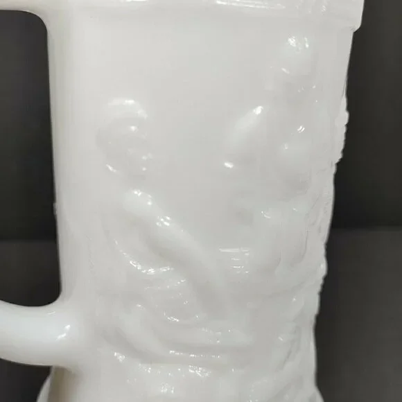 VTG Federal Milk Glass Tavern Scene Stein Drink Cup Tankard Beer Mug Working Man - Picture 6 of 10